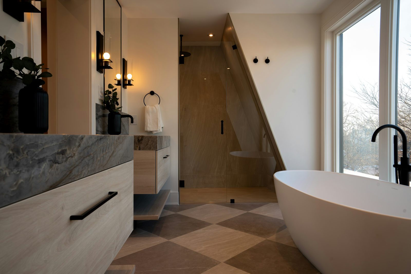 Primary bath in Indianapolis, IN